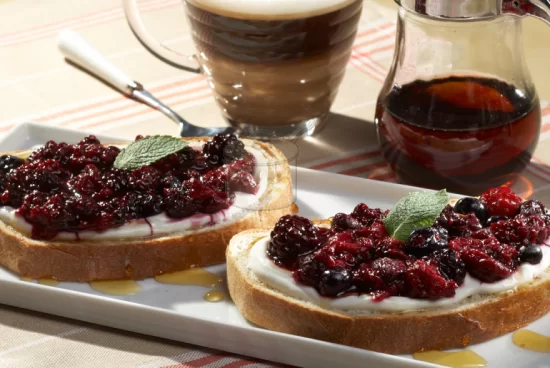 Vişneli Ekmek Tatlısı-2