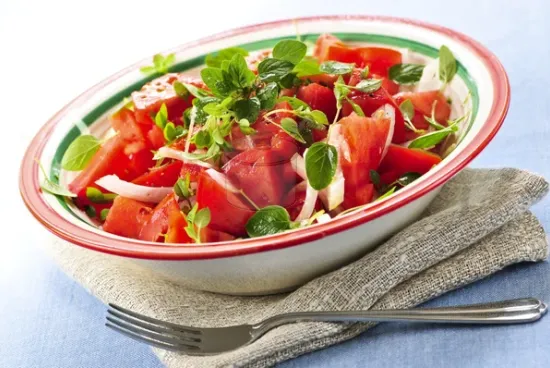 Domates Salatası