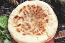 Hamurlu (Ekmek-Bazlama)