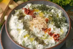 Marul Cacığı